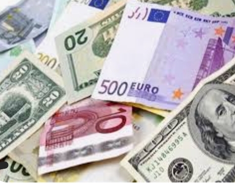 أسعار صرف العملات الأجنبية أمام الريال اليمني السبت 4 فبراير 2023م