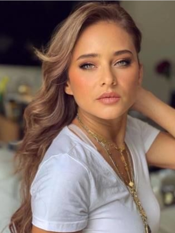 نيللي كريم انا مش ماضية عقود احتكار مع احد ردا على جمال العدل